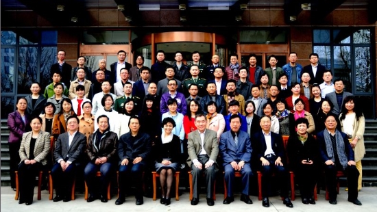 魯迅文學(xué)院第二十六屆高研班學(xué)員名單　叢治辰　羅廣才　崔立秋　閻秋霞　鮑麗麗　王　寧　戰(zhàn)宇婷　葉　君　姜　超　項(xiàng)　靜　周衛(wèi)彬　鄭　翔　王晴飛　宋智明　孫書文　劉曉彬　晏杰雄　孔會(huì)俠　吳佳燕　申霞艷　張柱林　普布昌居　周明全　王鵬　葉淑媛　程　強(qiáng)　高麗君　王　敏　崔勝利　徐仲佳　周　航　索良柱　王　彥　李少武　趙興葆　鄭　建　陳立新　王曉琳　鄭潤(rùn)良　李向陽　傅　強(qiáng)　徐　剛　饒　翔　張曉琴　朱　鋼　劉　濤　李墨波　張麗軍　舒晉瑜　黃德海