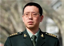 【柳建偉】	朱向前丨《柳建偉和他的“時代三部曲”》；	房　偉丨《一部現(xiàn)實主義的“北方奇書”》。