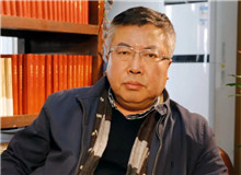人民文學出版社：擁抱市場，七旬老社壯心不已　　“新時代文學攀登計劃”第一批19部作品中，人民文學出版社有8部入選。[詳細]