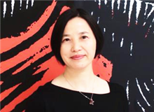 浙江文藝出版社：讓多介質的傳播成為彰顯文學價值　　浙江文藝社以出版高品位、高格調、高質量的中外名著和學術著作而為廣大讀者所熟知。[詳細]