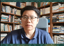 陳濤：以日常與瑣碎書寫宏大開闊的主題不同家族的開枝散葉，各自人生的縱橫走向，全都匯聚成了一條寬闊奔涌的大河……　[詳細(xì)]