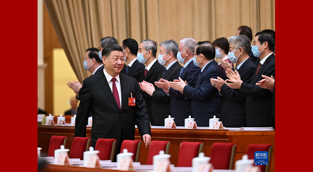 3月5日，第十四屆全國人民代表大會第一次會議在北京人民大會堂開幕。習近平步入會場。