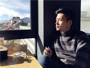 劉康：只有文本立得住，期許才能說出口