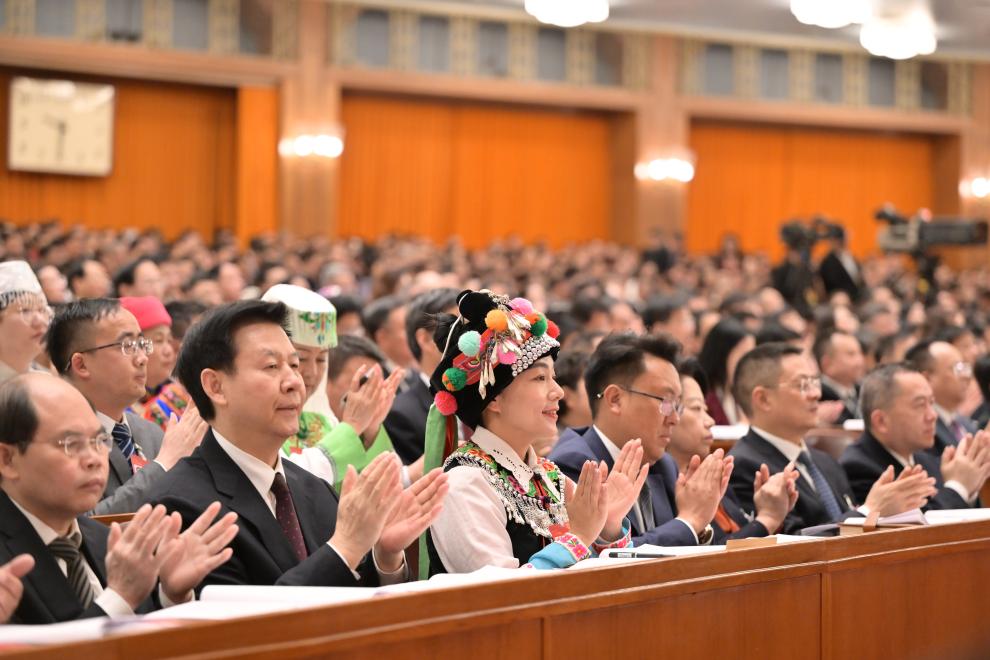 3月8日，十四屆全國(guó)人大二次會(huì)議在北京人民大會(huì)堂舉行第二次全體會(huì)議。新華社記者 謝環(huán)馳 攝