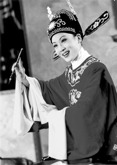 《女駙馬》作為黃梅戲經(jīng)典劇目，常演常新，圖為韓再芬版《女駙馬》劇照。資料圖片