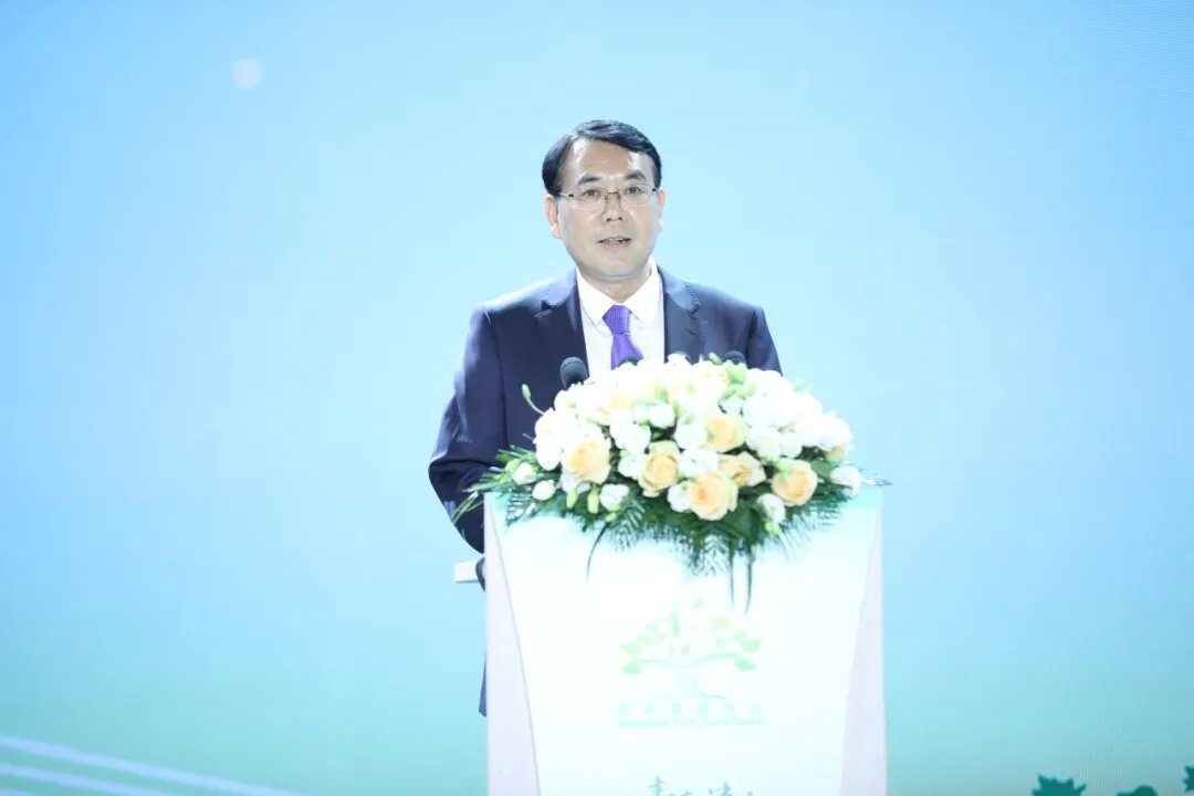 浙江省委常委、宣傳部部長趙承致辭