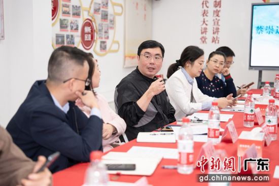 蔡崇達(dá)在創(chuàng)作推進(jìn)會上發(fā)言。受訪方 供圖