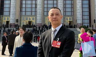 全國政協(xié)委員、中國東方演藝集團(tuán)藝術(shù)總監(jiān)、北京舞協(xié)副主席沈晨