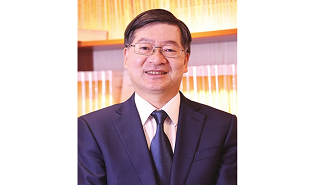 全國政協(xié)委員，中國社會科學(xué)出版社黨委書記、社長趙劍英