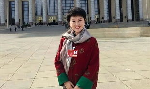 全國政協(xié)委員、浙江省舞協(xié)主席、杭州歌劇舞劇院院長崔巍