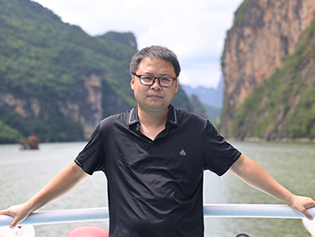 夏立楠：文學(xué)是對現(xiàn)實生活的一種補償